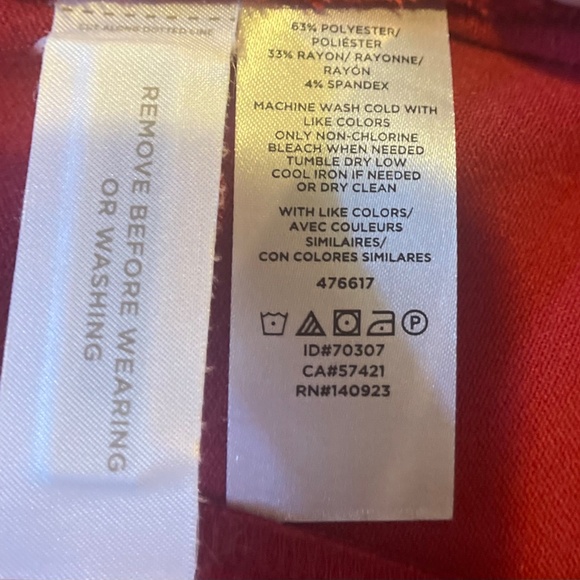 Red Loft Skirt - Picture 4 of 5